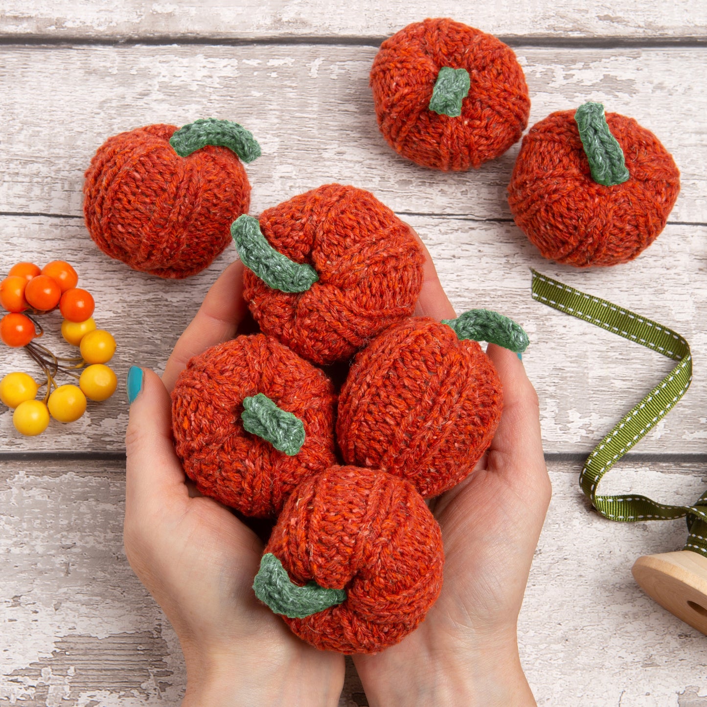 Knitting Kit: 7 Small Pumpkins