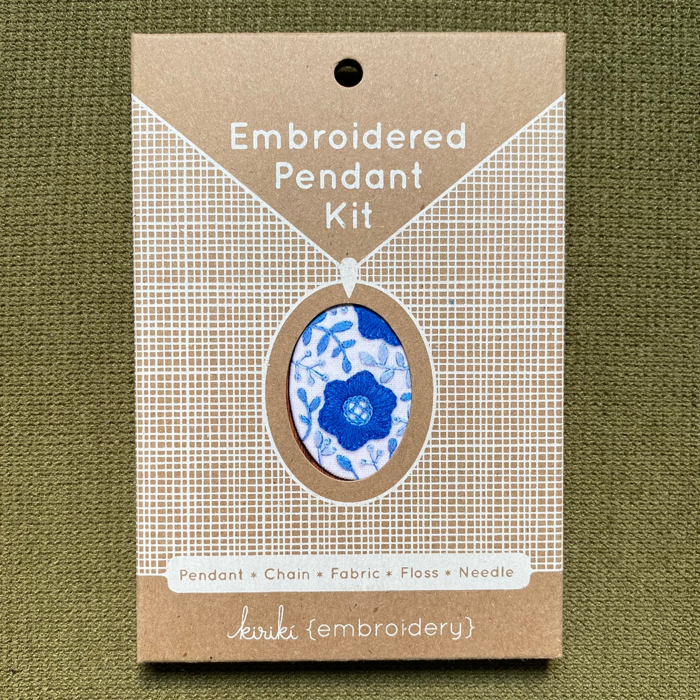 Embroidery Necklace Kit: Delft Daisy